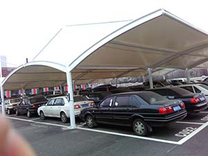 鋼膜結構車棚特點，怪不得越來越多人選擇！(圖文)