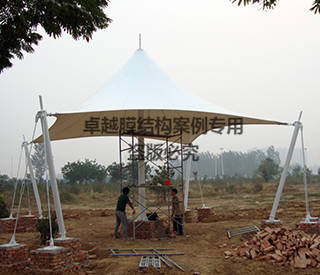 安陽湯陰縣高速路口景觀膜結(jié)構