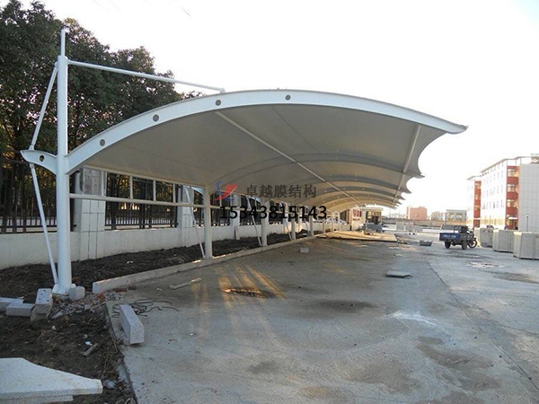 臨武膜結(jié)構(gòu)停車(chē)棚【充電站雨棚】設(shè)計(jì)安裝
