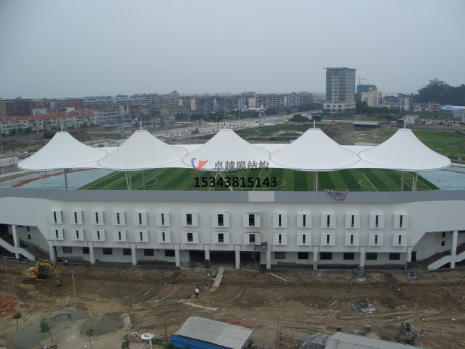 安陽體育公園膜結(jié)構(gòu)【看臺(tái)雨棚】門球場(chǎng)案例