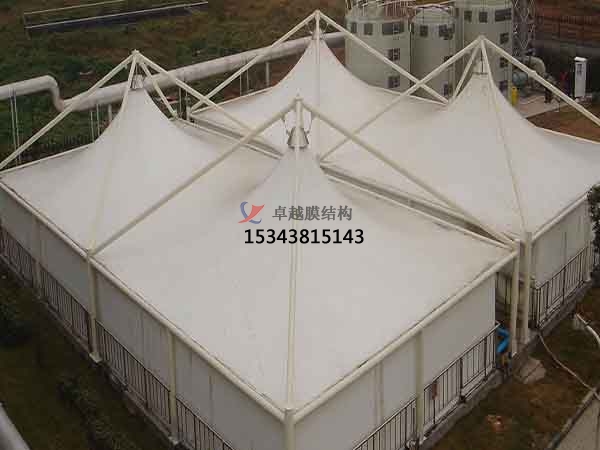 污水池反吊膜結構的費用包含哪些內(nèi)容？