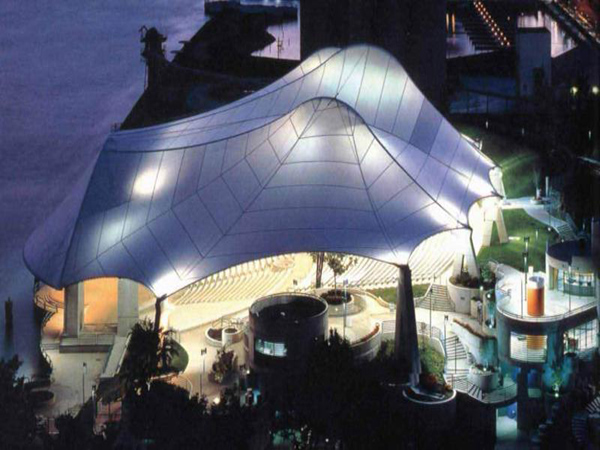 ETFE 膜結(jié)構建造的溫室主要有兩大類