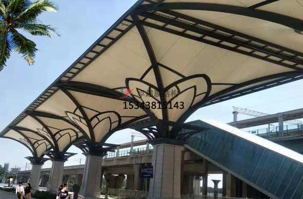 <font color='red'>張拉膜結(jié)構(gòu)</font>遮陽雨棚能抵抗多少級(jí)臺(tái)風(fēng)暴雨？