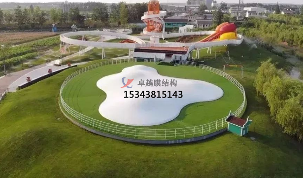 選擇戶外網(wǎng)紅蹦蹦云，受歡迎程度可想而知