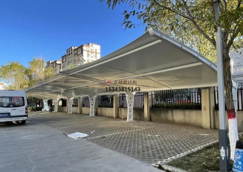 <font color='red'>膜結(jié)構(gòu)車棚</font>搭建的規(guī)則都有哪些？