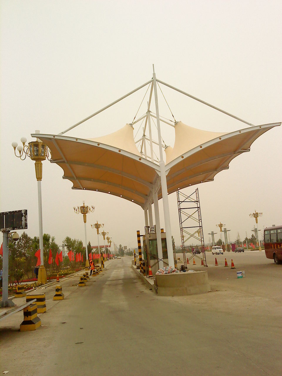 收費站膜結(jié)構(gòu)是什么？收費站膜結(jié)構(gòu)有哪些優(yōu)勢？