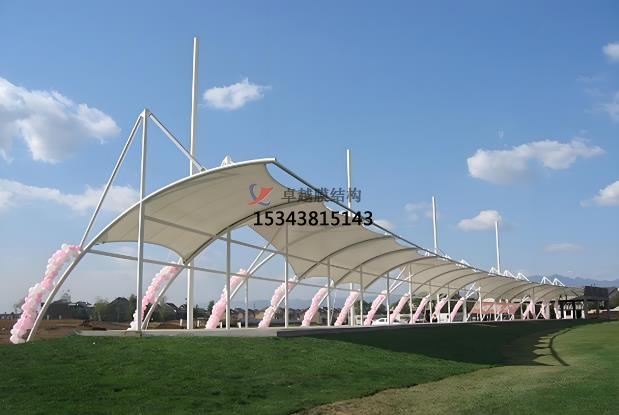 張拉膜車棚的相關(guān)介紹