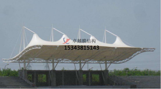 體育場看臺(tái)